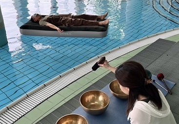 フローティングサウンドバス